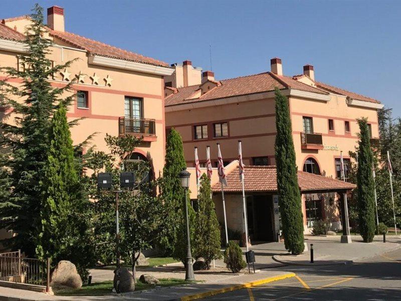 Segovia Sierra De Guadarrama Hotel Los Ángeles de San Rafael Esterno foto